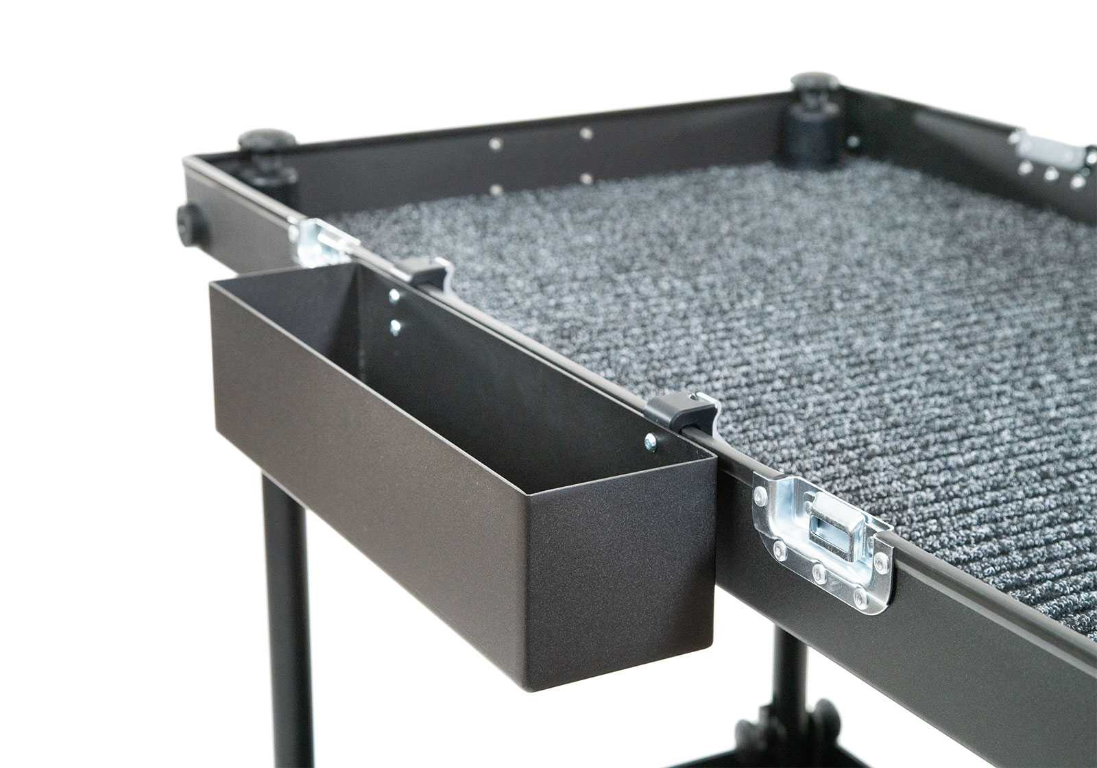 Box short with 2x quick clamps - Image 3
